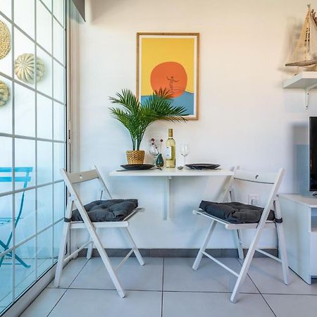 Sofia'S Cosy Studio In Larnaca Bagian luar foto